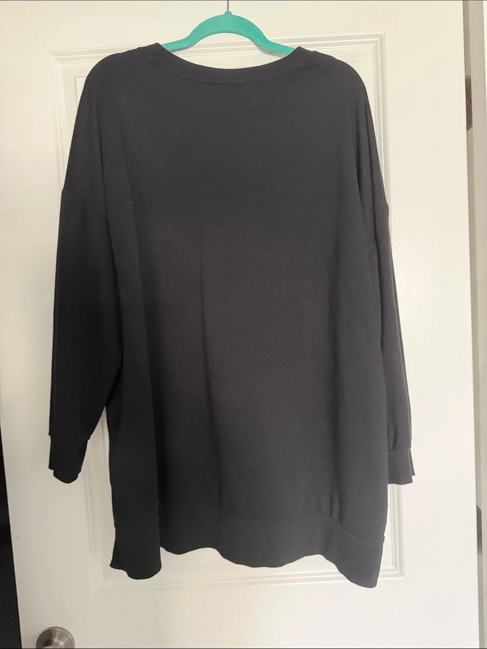 Old Navy Black Oversized Crewneck Sweatshirt